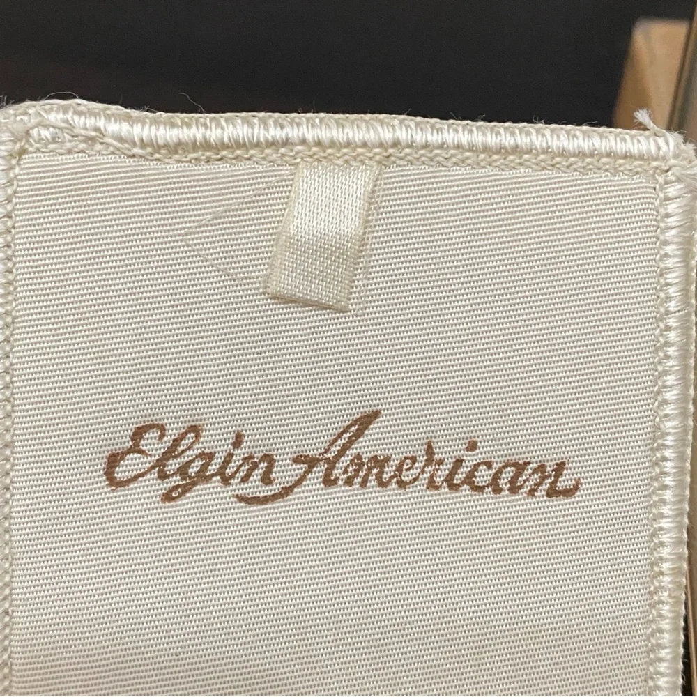Vintage ELGIN American “Victory Model” Engraved Colored Leaves Compact Mirror